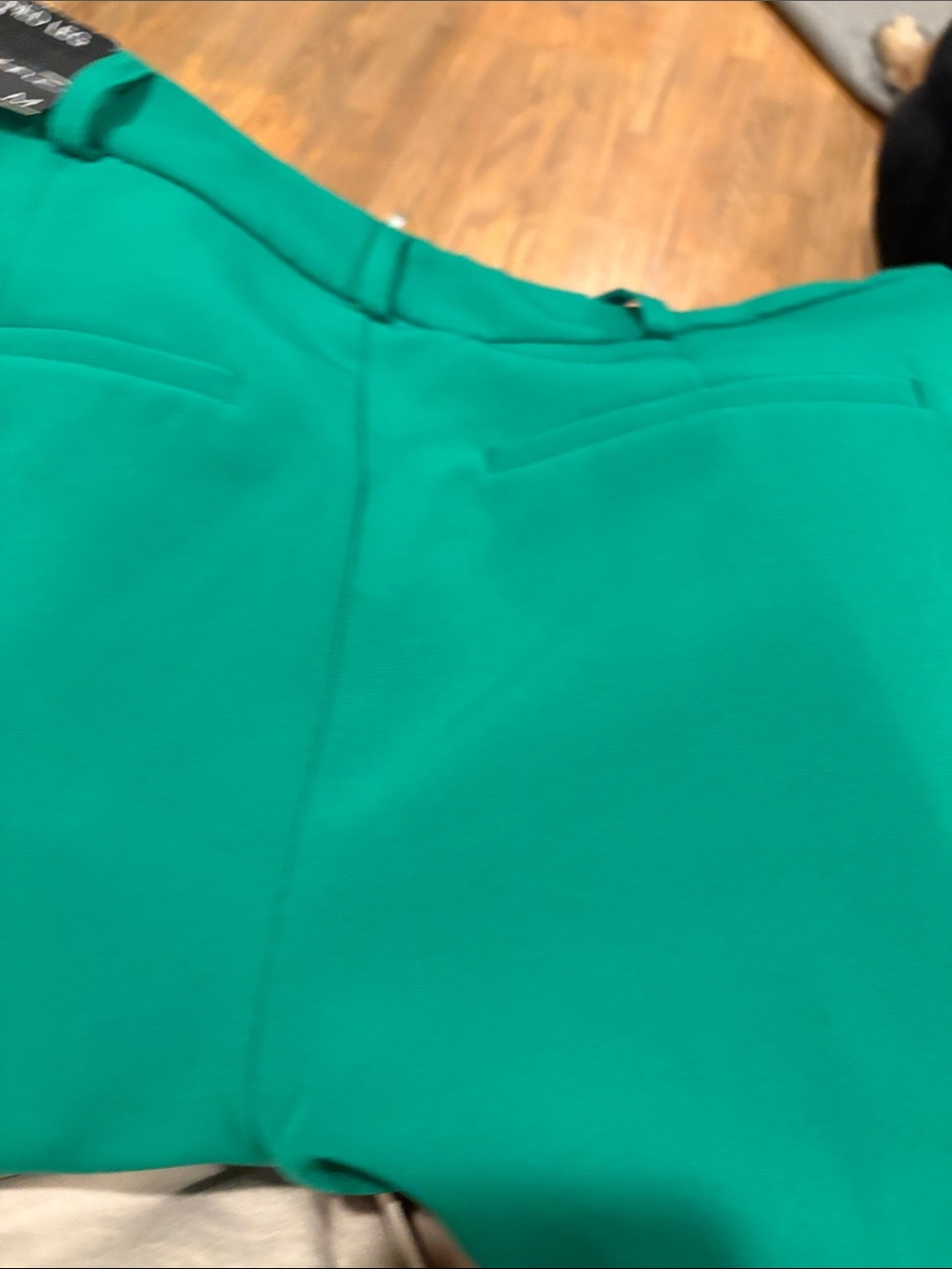 INC Tapered Leg Trousers Womens Size M Green Good High Rise Pleated Front - Picture 8 of 8